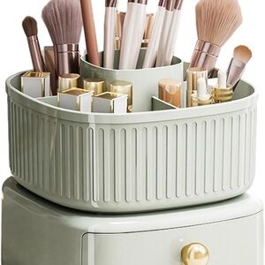 Elegant Green Makeup Organizer